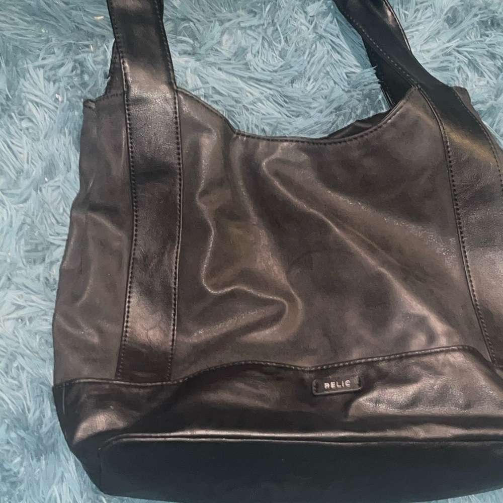 Relic Black shoulder Bag